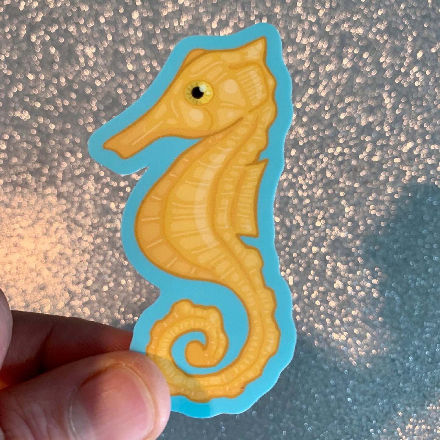 Seahorse Sticker Vinyl Decal (1.67 inch × 3 inch) | water bottle laptop car window