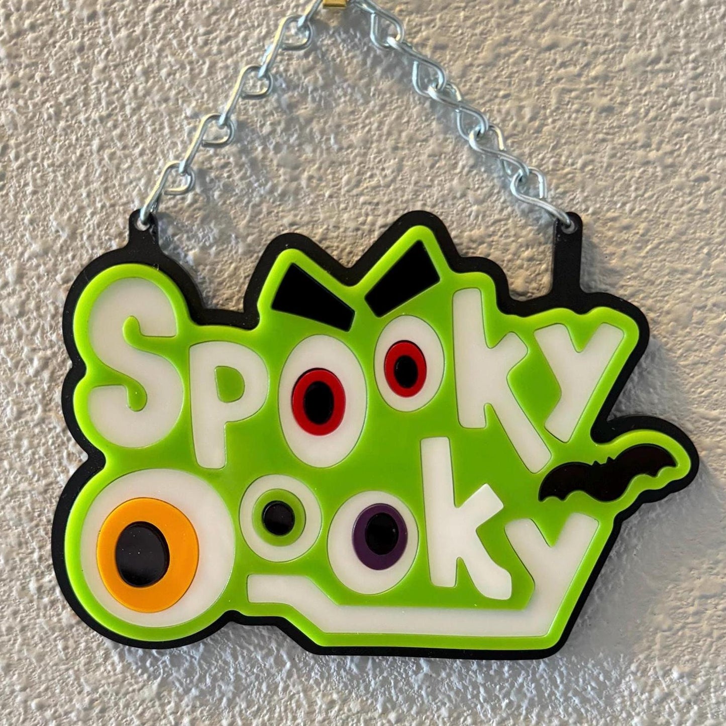 Spooky Ooky Hanging Wall in green — cute and goofy Halloween decor. Boo!